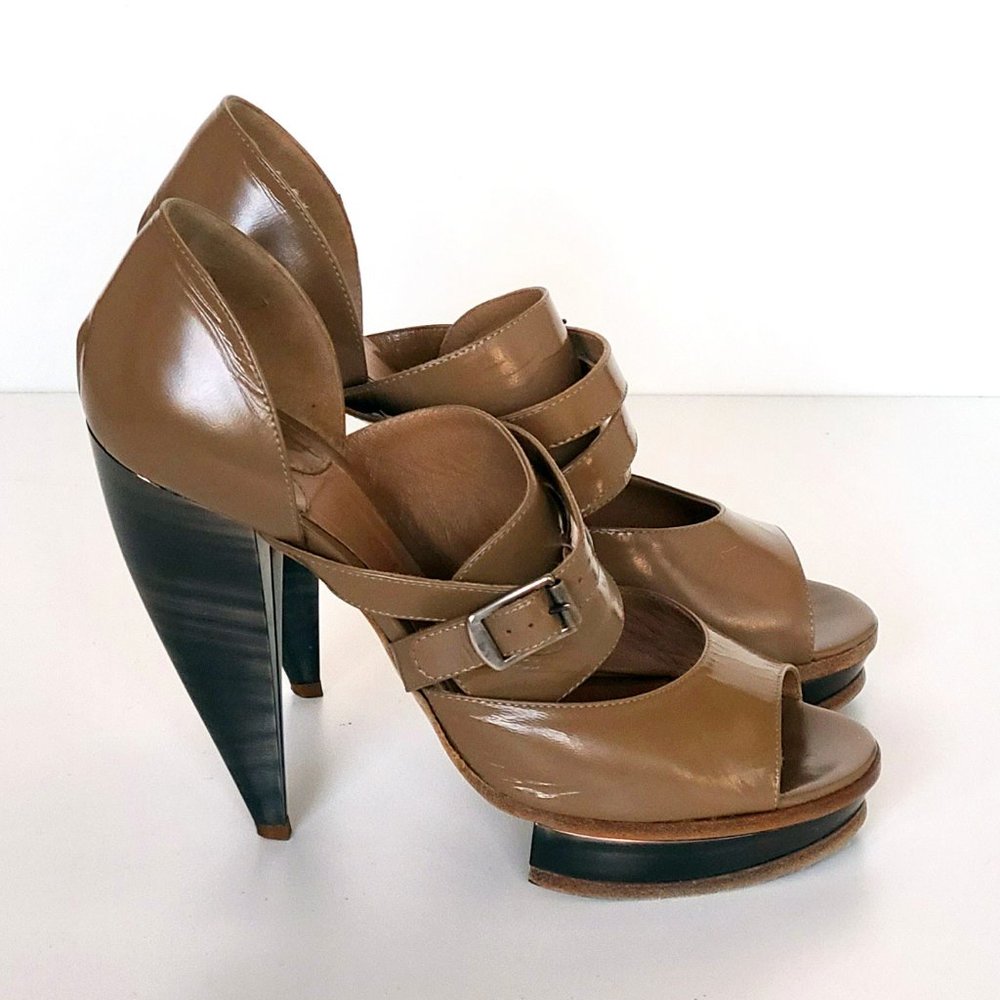 Vintage Authentic Taupe Chloe Jasmine Heels Size 37.5